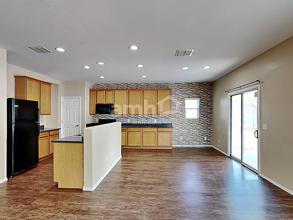 4th image of 6467 S Sunrise Valley Dr