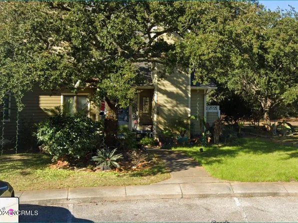 321 Champion Court, Southport, NC 28461