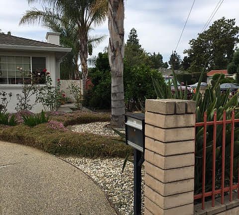 4th image of 2370 Bailey Ave