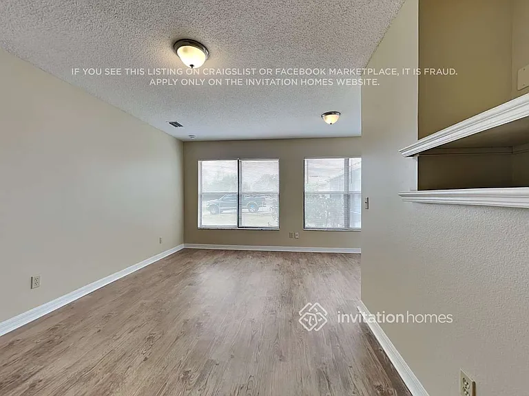 994 Shenandoah Ave — Photo 17