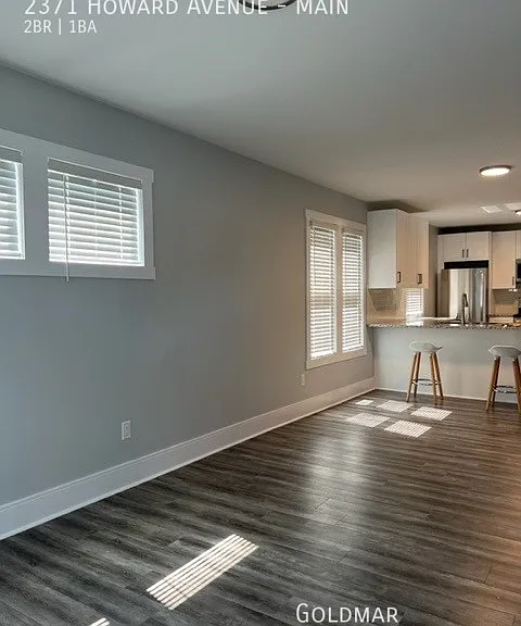 2371 Howard Ave #1 — Photo 2
