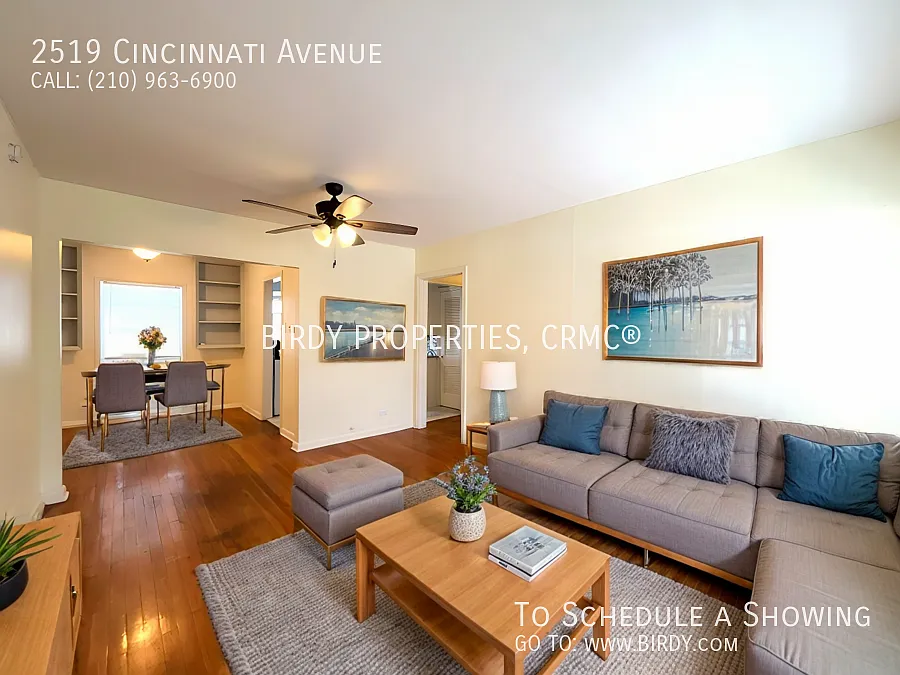 "Charming 2-Bedroom Duplex at 2519 Cincinnati Ave - Cozy Living in San Antonio!" — Photo 2