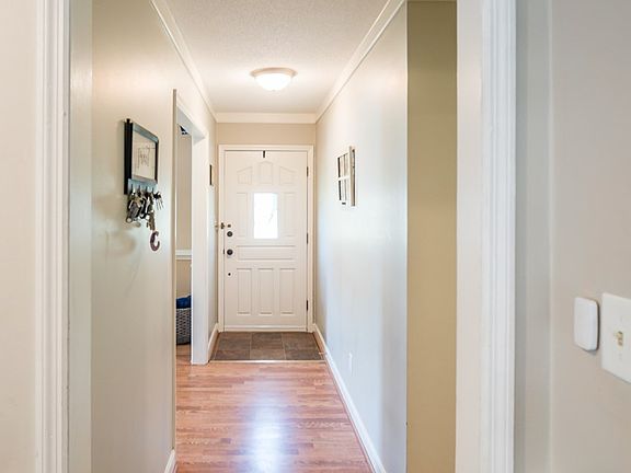 4th image of 306 Carolina St