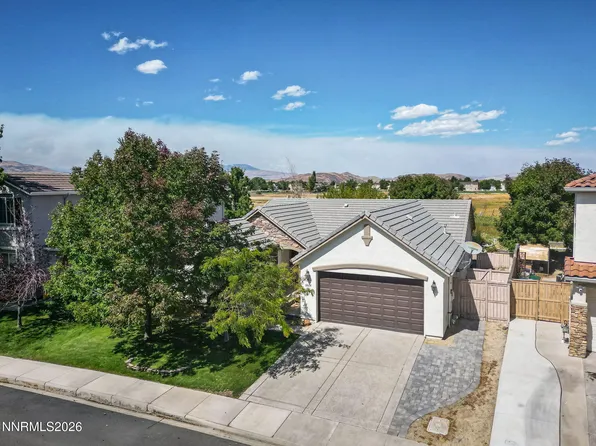 10639 Fire Poppy Cir, Reno, NV 89521