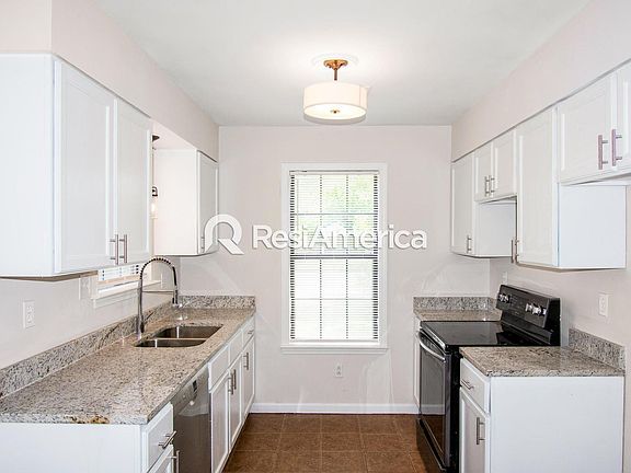 5th image of 4470 Hunter Bay Dr
