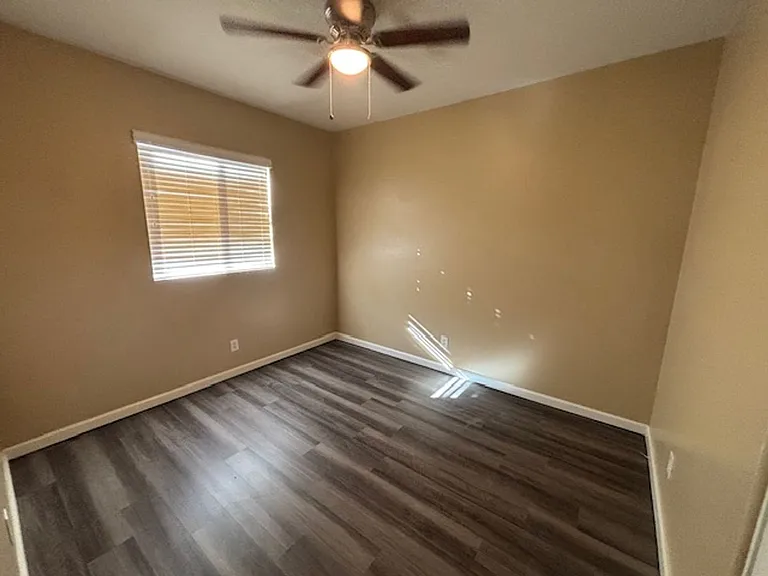 616 Morningside Ct — Photo 12