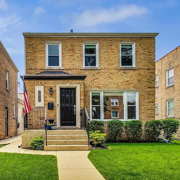 1st image of 2637 W Summerdale Ave