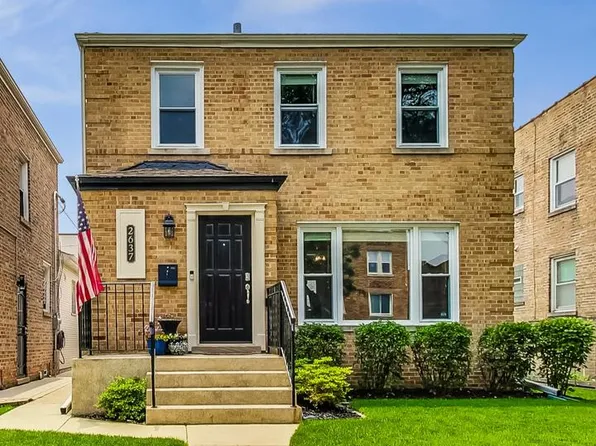 2637 W Summerdale Ave, Chicago, IL 60625