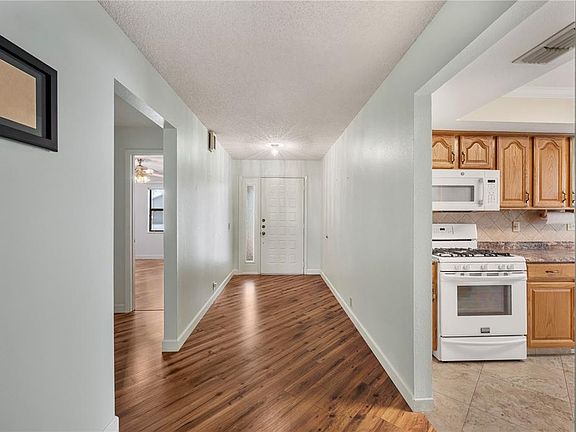 5th image of 730 Canberra Rd