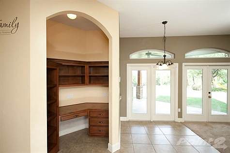 5th image of 2496 Comal Spgs