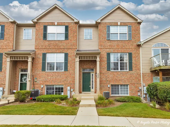 5224 Cobblers Xing, McHenry, IL 60050