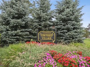 612 Pitney Pl #612, Morristown, NJ 07960