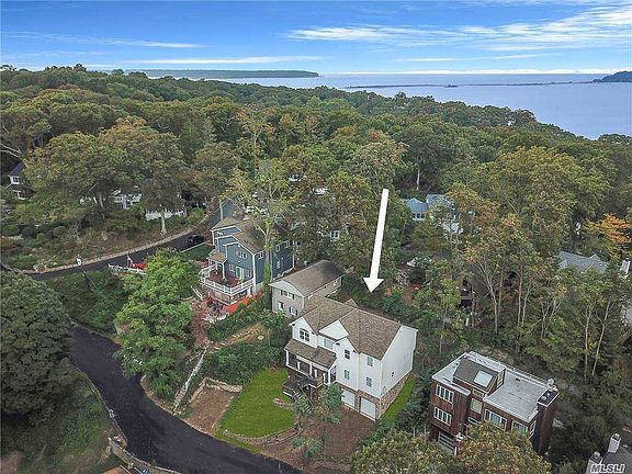 4th image of 11 Woodland Ln
