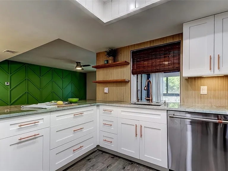 2673 Sabal Springs Cir #201 — Photo 44