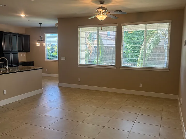 6684 E Farrin Ave — Photo 6
