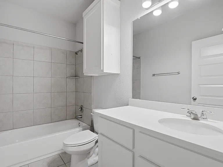 2129 Pecan Island Dr — Photo 10