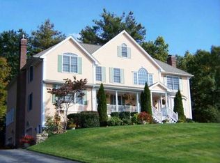 15 Chongris Cir, Andover, MA 01810