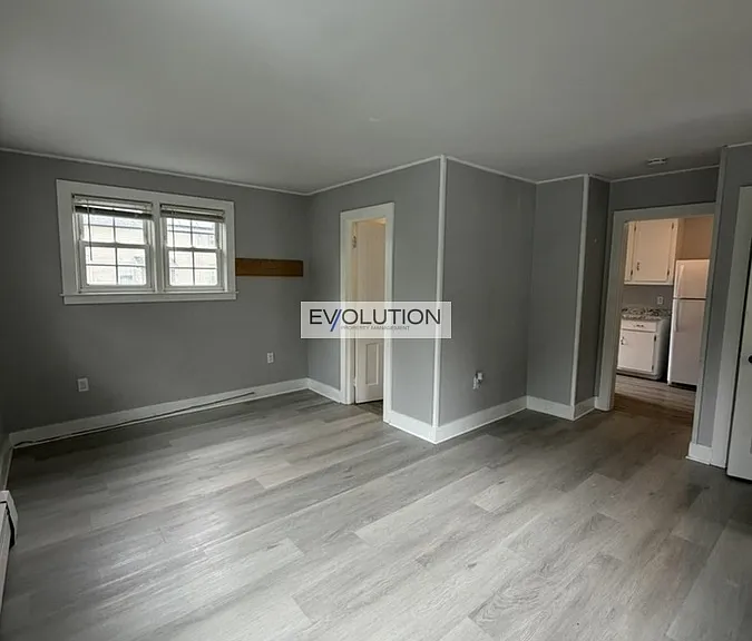46 Maple St #1 — Photo 8