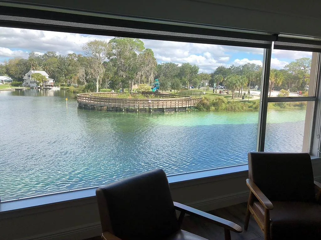2 bed, 1200 sqft, $2,500 — Photo 3