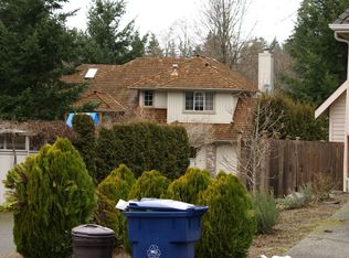 8219 136th Ave SE, Newcastle, WA 98059