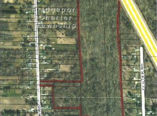 King & Mack Road Mack #3900, Saginaw, MI 48601