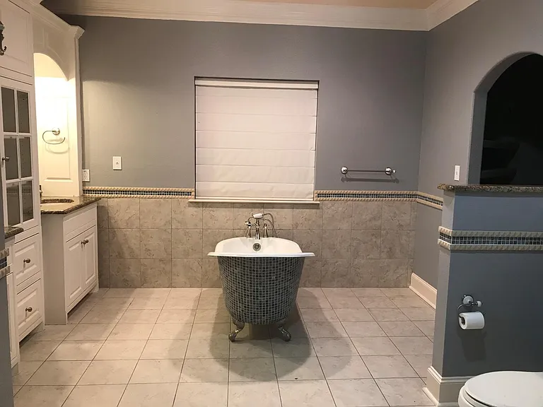 123 San Chez Dr — Photo 2