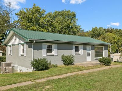 54 Ferguson Hill Rd, Lafayette, TN, 37083