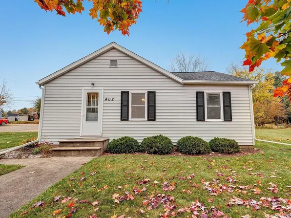 402 S Washington St, Oconto Falls, WI 54154