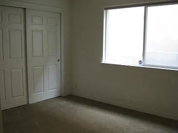 7300 Pebble Stone Pl NE — Photo 9
