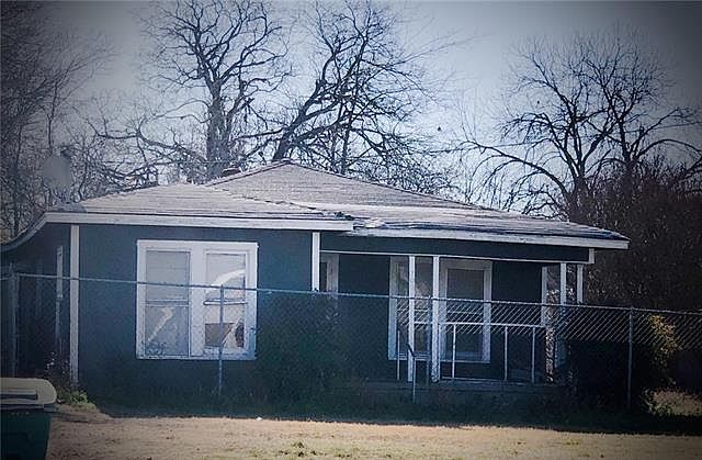 1st image of 2008 E Lamar St