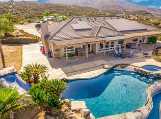 585 Anderson Rd, Alpine, CA 91901