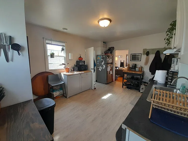 2-964 Lowry Ave NE #2 — Photo 10