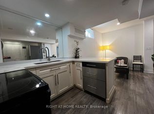 24 Jondan Cres, Markham, ON L3T 3Z5