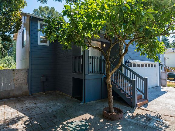 3rd image of 2111 79th Street Ct E