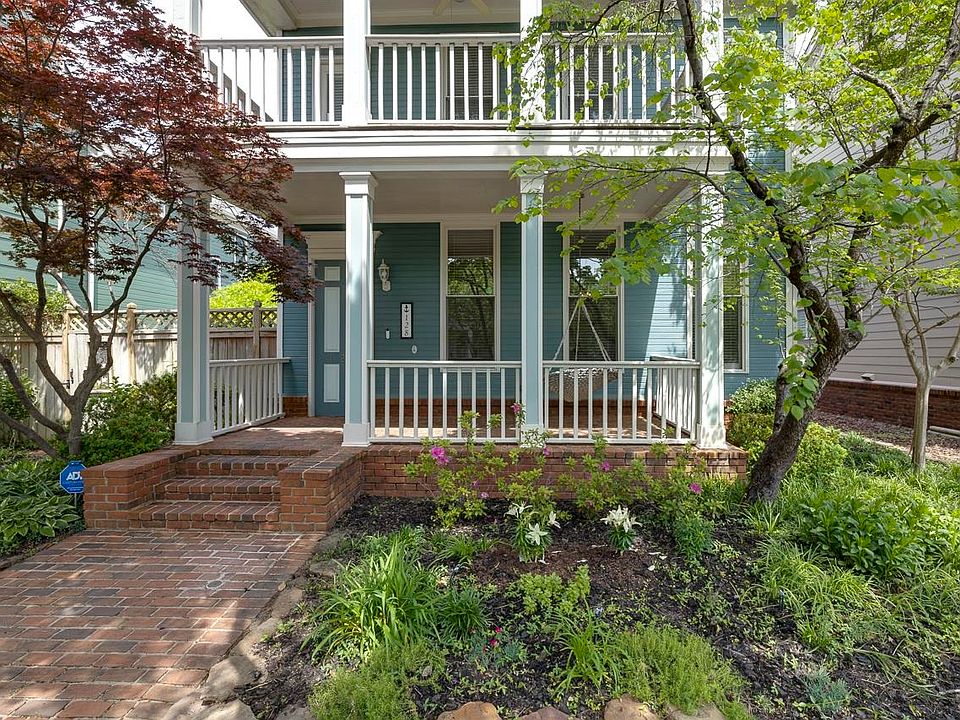 1st image of 128 Harbor Town Blvd