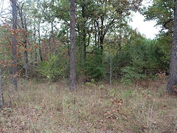 4th image of 67 North Dr