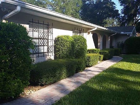 5th image of 5325 Glenmore Dr