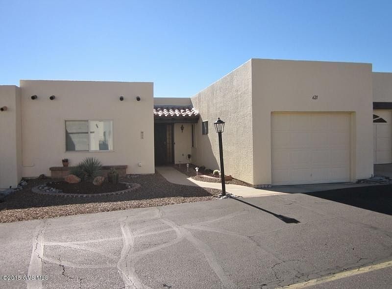 1st image of 621 W Paseo Del Prado