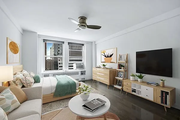 Rented by Compass | media 9