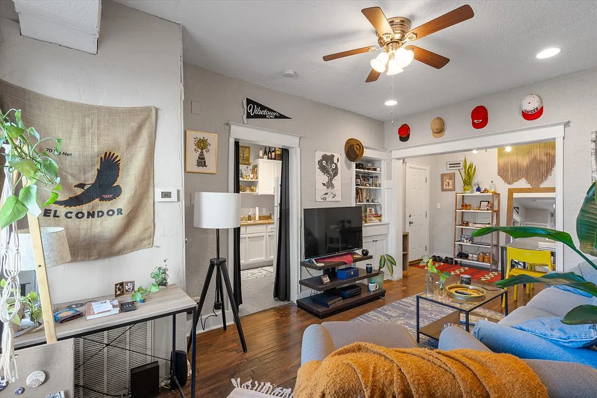 1 bed, 630 sqft, $999 — Photo 1