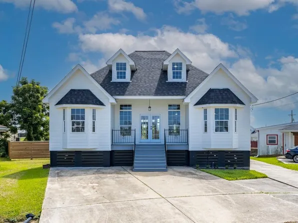 5031 New York Cir, New Orleans, LA 70126