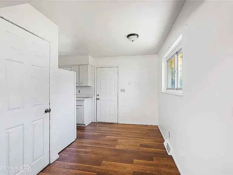1125 Tip Top Ave #1 — Photo 2