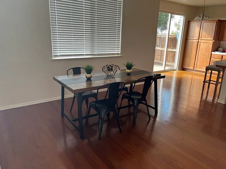 1960 N Tuscany Ln — Photo 15