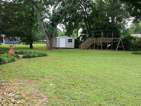 4th image of 6300 Sheri Dr NW