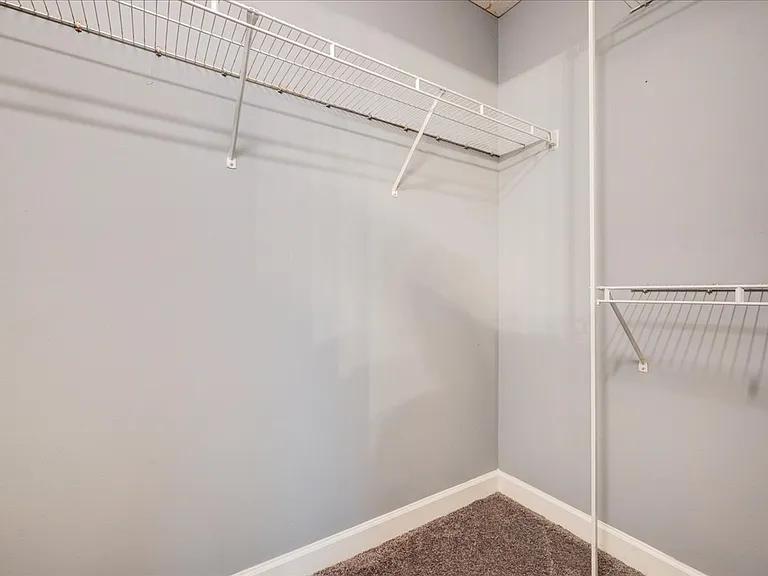 Cross Lake Apartments — Photo 56