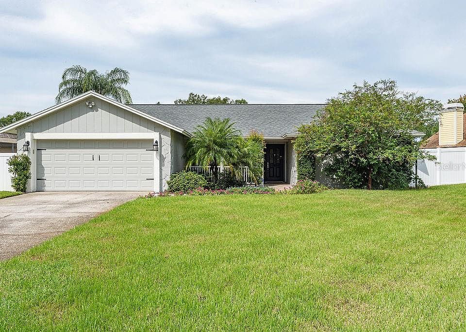 1st image of 22421 Southshore Dr
