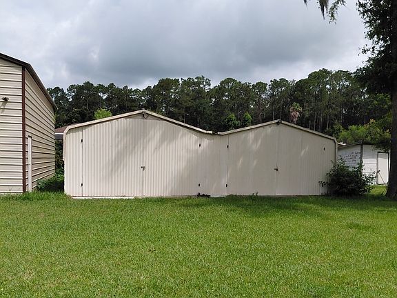 4th image of 127 Hickory Bluff Dr