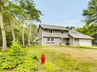 1124 Nightingale Blvd, Stillwater, MN 55082