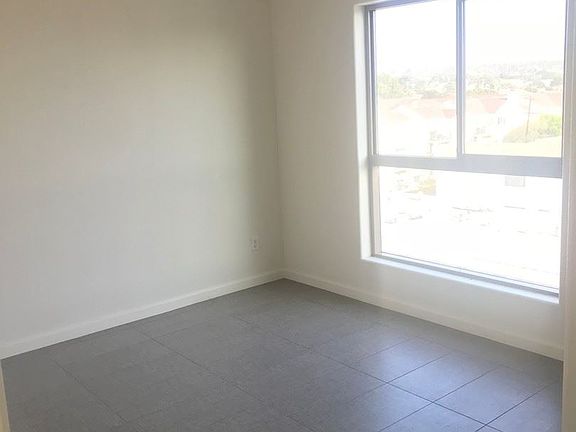 4th image of 3515 Hyde Park Blvd APT 510