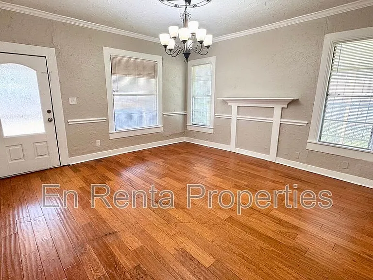 1925 Saint Louis Ave — Photo 7
